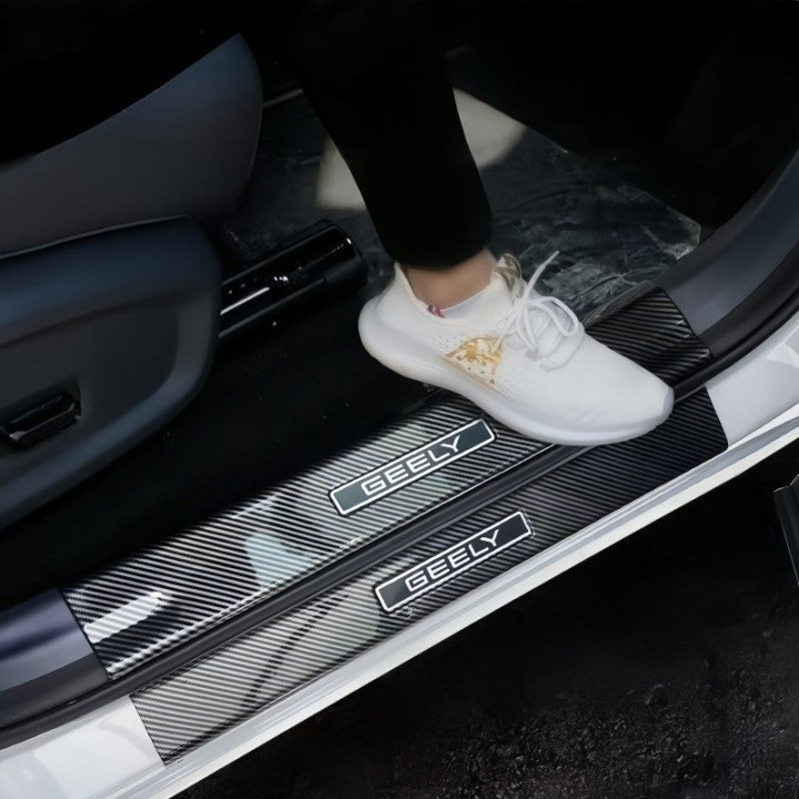 Carbon Fiber Style Door Sill Scuff Plate for Geely EX5