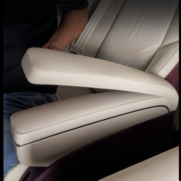 Napa Leather 2nd Row Armrest Cover for 2026 XPENG X9