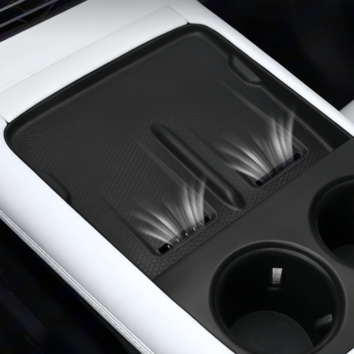 2-in-1 Wireless Charging & Cup Holder Silicone Mat for Xpeng G6
