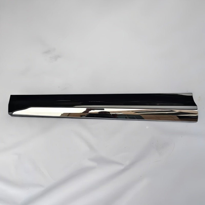 Zeekr 7X OEM Door Lower Moulding / Scuff Guard