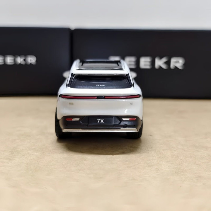 Zeekr 7X 1:64 Diecast Model Car