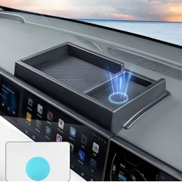 Ablage unter dem Konsolendisplay mit Gummimatte für MG IM6