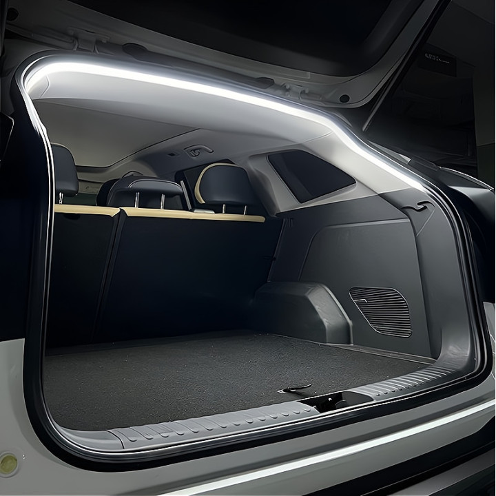 LED-Leisten für Kofferraum mit Automatik für MG