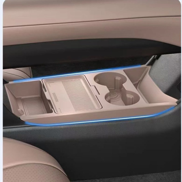 Becherhalter mit Qi-Ladepad für Omoda 7 – Bild 7