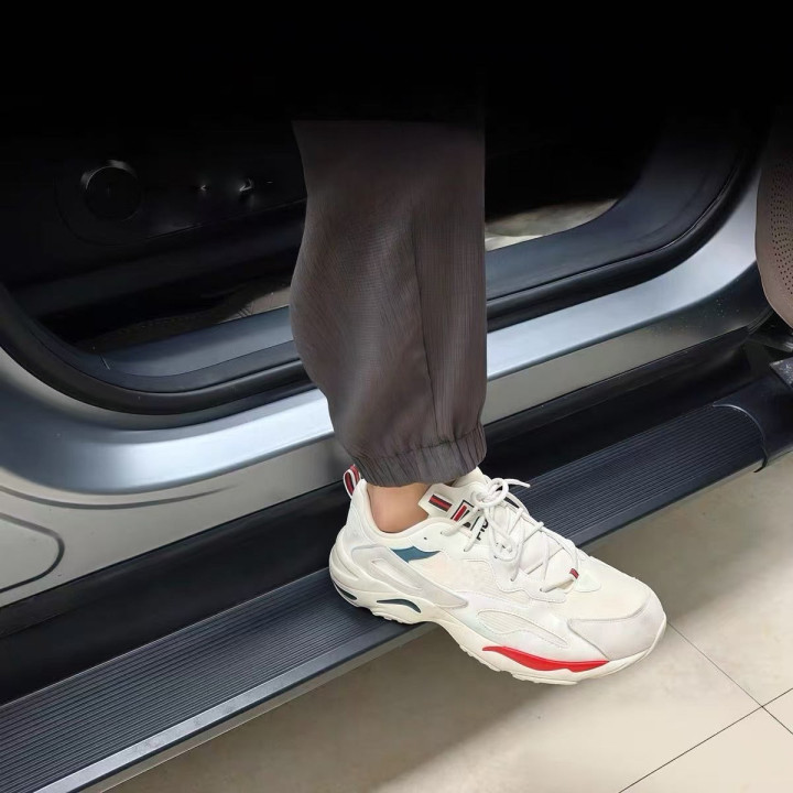 Aluminium-Trittbretter für Omoda 7