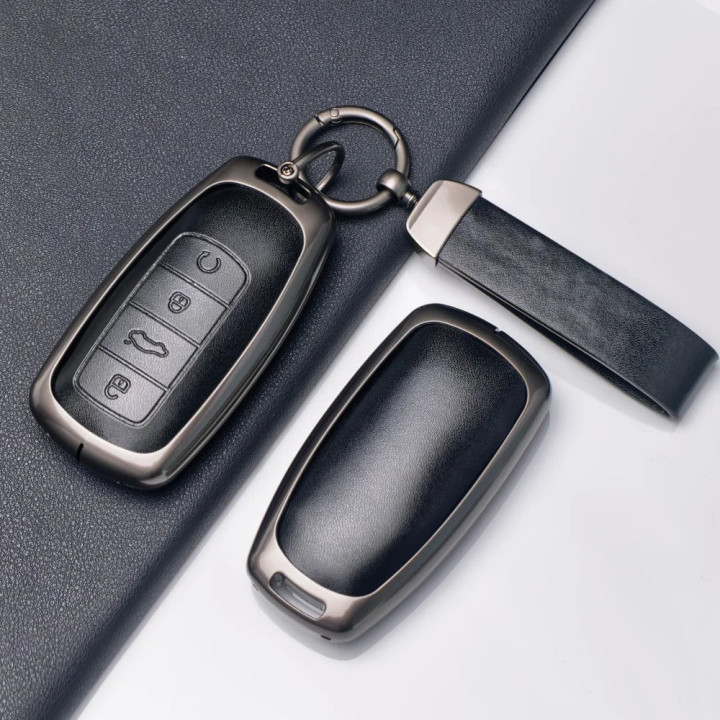 Schlüsselhülle aus Metall und Leder für Omoda 5 – Bild 5