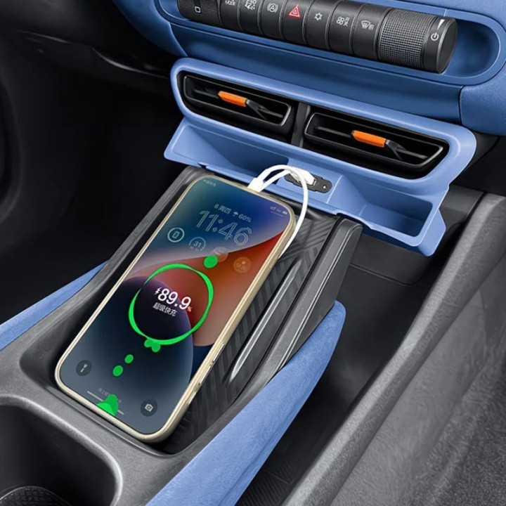 Lüftungs-Organizer mit USB für BYD Dolphin Surf – Bild 4