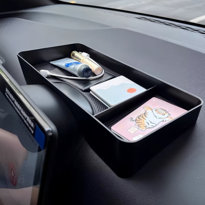 Ablagefach am Zentraldisplay für BYD Dolphin Surf – Bild 6