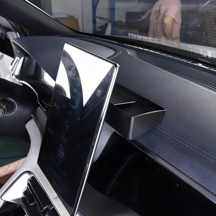 Ablagefach unter dem Zentraldisplay für BYD Seal U – Bild 5