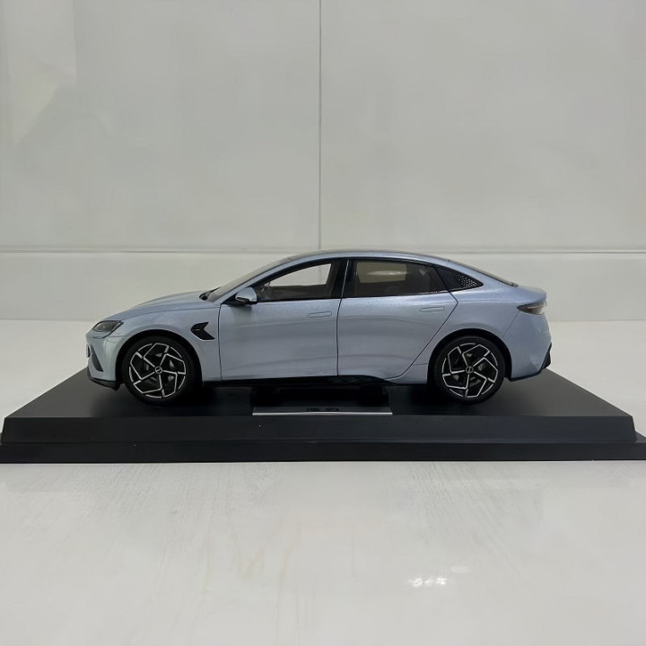Metall-Automodell 1:18 für BYD – Bild 2