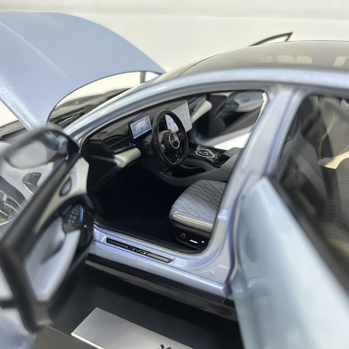 Metall-Automodell 1:18 für BYD – Bild 5