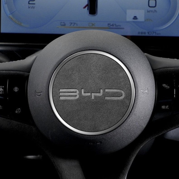 Alcantara-Lenkradbezug für BYD – Bild 4
