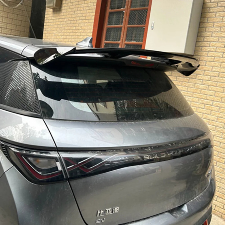 Heckspoiler glänzend schwarz für BYD Dolphin – Bild 6