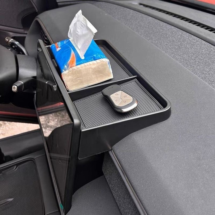 Ablage hinter dem Display für Xpeng G6 – Bild 4